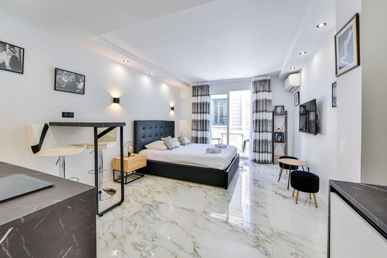 Large Studio - 50M Cannes Beach - Terrace Sea View מראה חיצוני תמונה