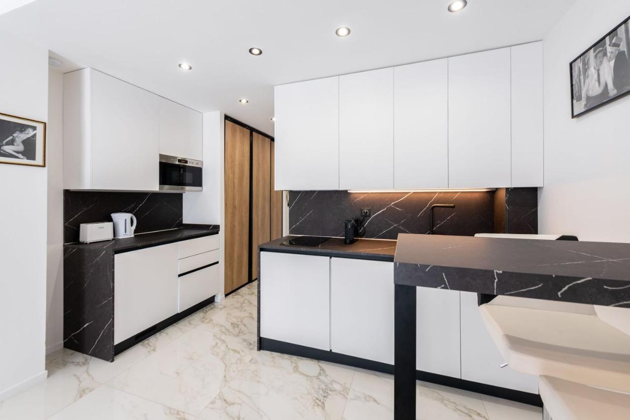 Large Studio - 50M Cannes Beach - Terrace Sea View מראה חיצוני תמונה